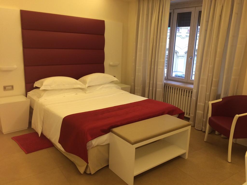 Augustana House And 2* Rom